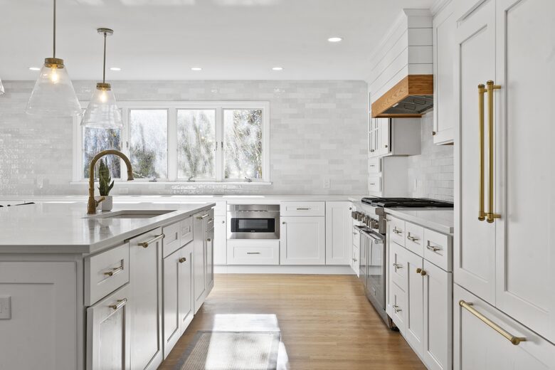 Luxury Beach House w/ Private Pond - Falmouth, Massachusetts