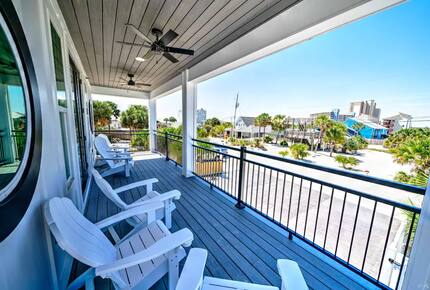 Modern, Luxury Beach Home Steps to the White Sandy Beaches! - Panama City Beach, Florida