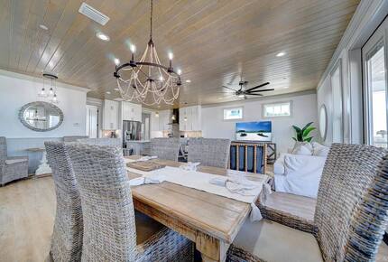 Modern, Luxury Beach Home Steps to the White Sandy Beaches! - Panama City Beach, Florida