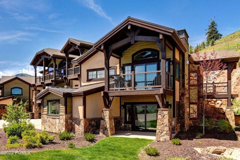 Mountain Haven Retreat: Just Steps From Slopes - Park City, Utah