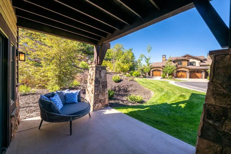 Mountain Haven Retreat: Just Steps From Slopes - Park City, Utah