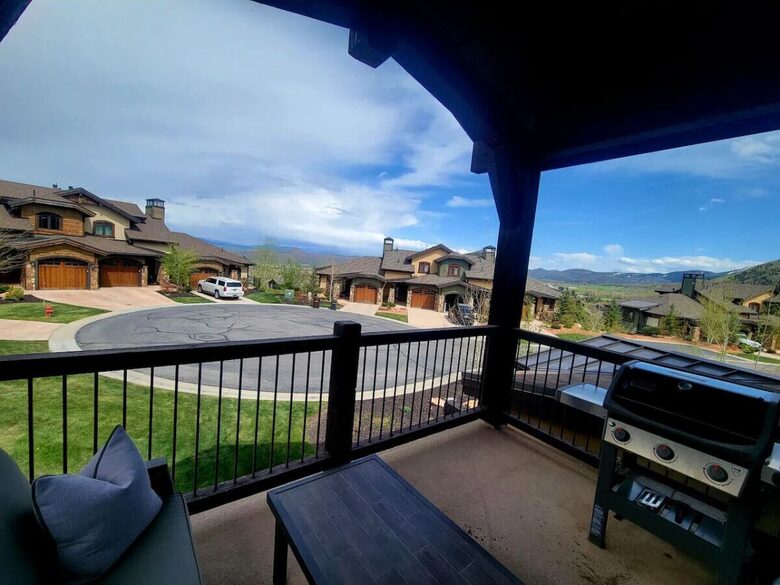 Mountain Haven Retreat: Just Steps From Slopes - Park City, Utah