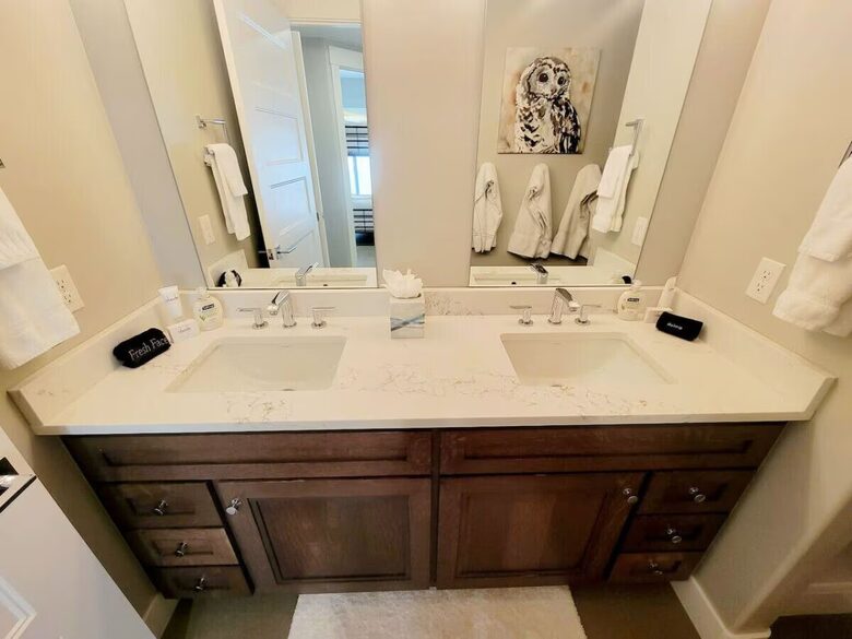 Mountain Haven Retreat: Just Steps From Slopes - Park City, Utah