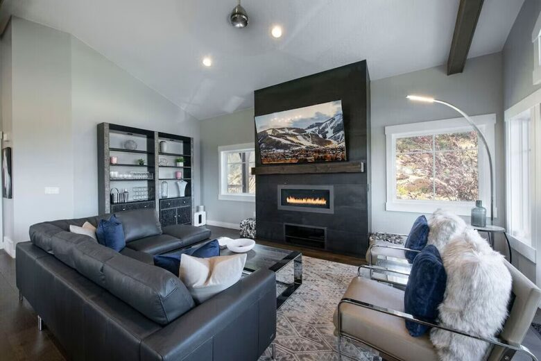 Mountain Haven Retreat: Just Steps From Slopes - Park City, Utah