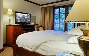 The Ritz-Carlton Club, Aspen Highlands - 3 Bedroom - Aspen, Colorado