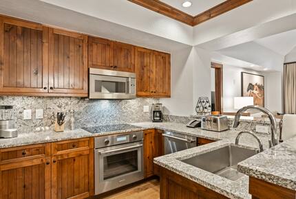 The Residences at Bachelor Gulch in Beaver Creek- Two Bedroom Residence- Lift tickets included - Beaver Creek, Colorado