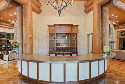 The Residences at Bachelor Gulch in Beaver Creek- Two Bedroom Residence- Lift tickets included - Beaver Creek, Colorado