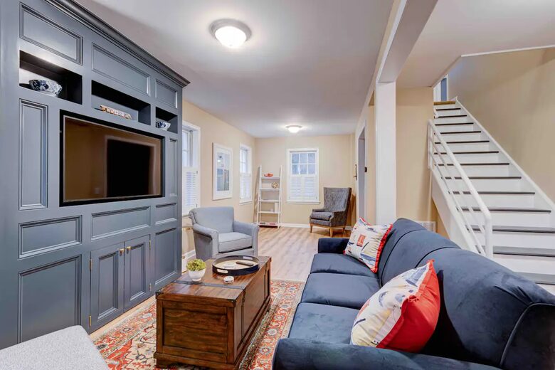 Charming Annapolis Retreat | Walk to the Naval Academy and Annapolis City Dock - Annapolis, Maryland
