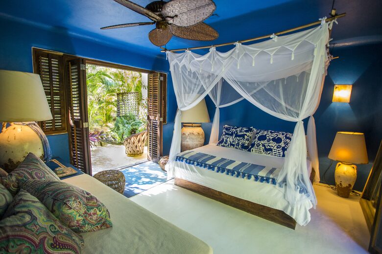 Casa Descalza | Oceanfront Private Villa - Santa Maria Colotepec, Mexico