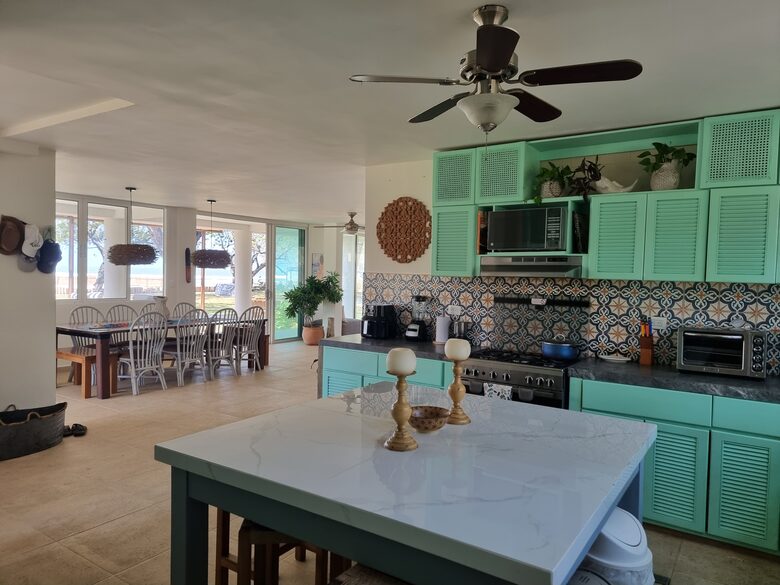 Spacious Beachfront Villa | 30 minutes from Cartagena - Lomita Arena, Colombia