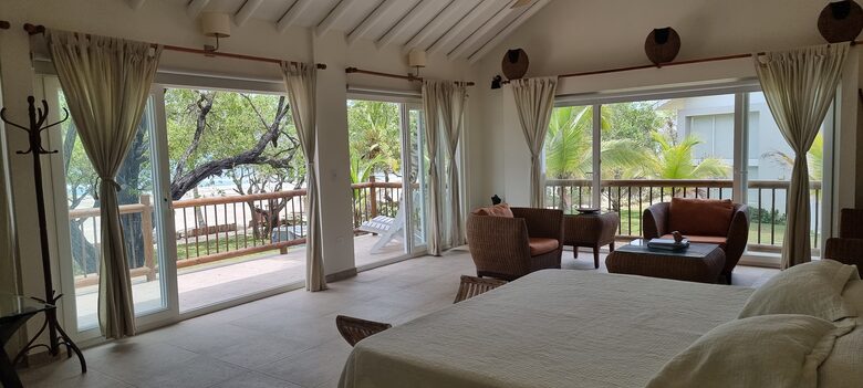 Spacious Beachfront Villa | 30 minutes from Cartagena - Lomita Arena, Colombia