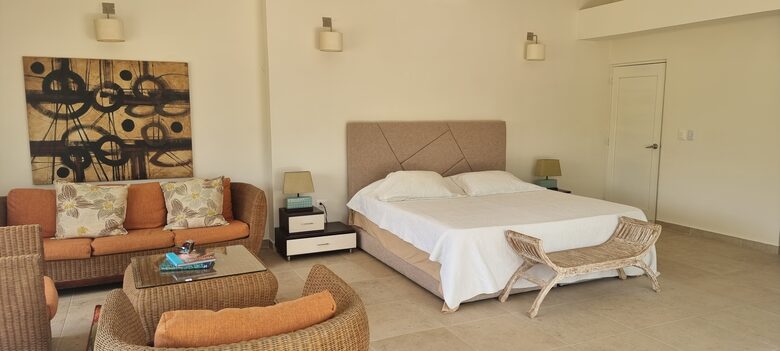 Spacious Beachfront Villa | 30 minutes from Cartagena - Lomita Arena, Colombia
