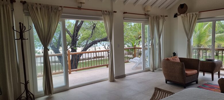 Spacious Beachfront Villa | 30 minutes from Cartagena - Lomita Arena, Colombia