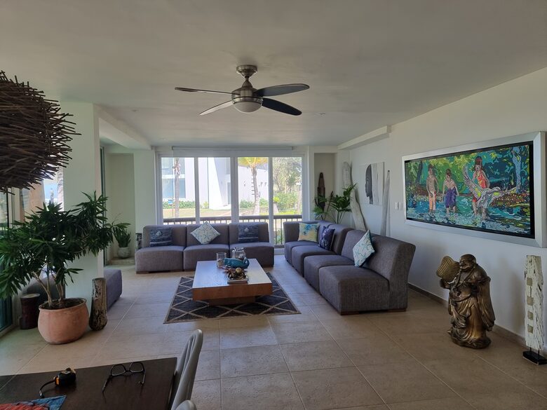 Spacious Beachfront Villa | 30 minutes from Cartagena - Lomita Arena, Colombia
