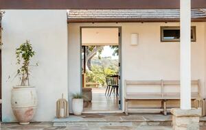 Four Feathers Farmhouse Villa