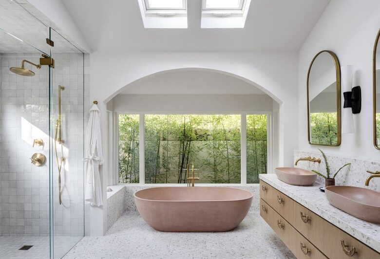 Four Feathers Farmhouse Villa - Montecito, California