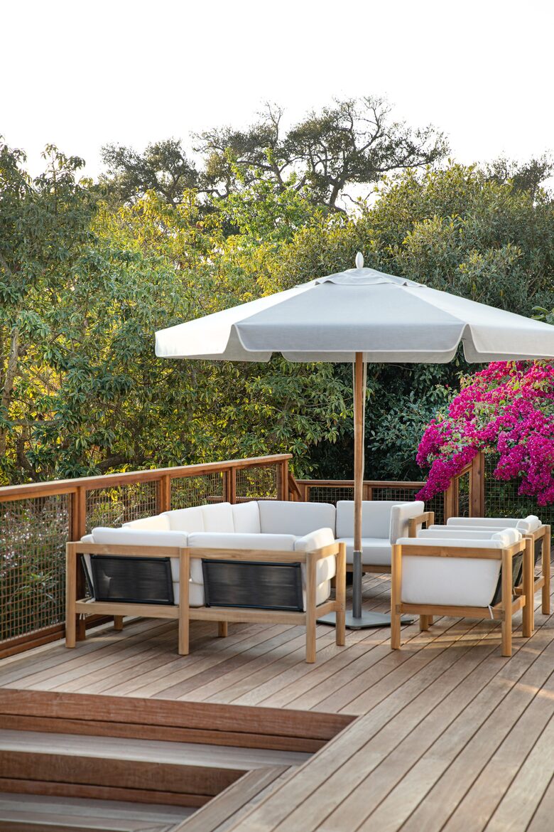 Four Feathers Farmhouse Villa - Montecito, California