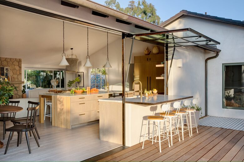 Four Feathers Farmhouse Villa - Montecito, California
