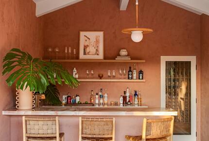 Four Feathers Farmhouse Villa - Montecito, California