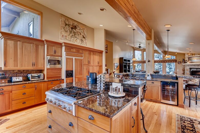 Frisco Mountain View Retreat | Close to 5 Ski Resorts - Frisco, Colorado