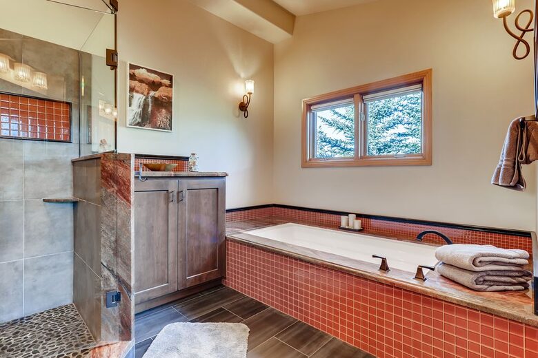 Frisco Mountain View Retreat | Close to 5 Ski Resorts - Frisco, Colorado