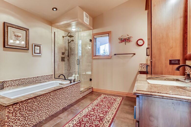Frisco Mountain View Retreat | Close to 5 Ski Resorts - Frisco, Colorado