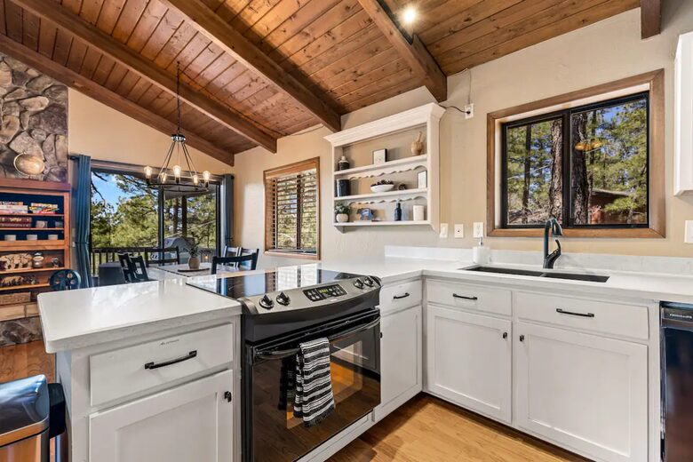 Wildwood Cabin just outside of Sedona - Munds Park, Arizona