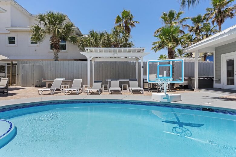 Emerald Oasis Escape - Destin, Florida