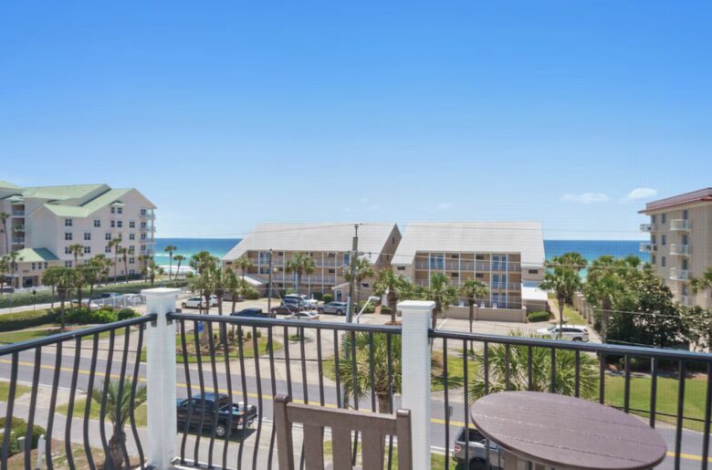 Emerald Oasis Escape - Destin, Florida