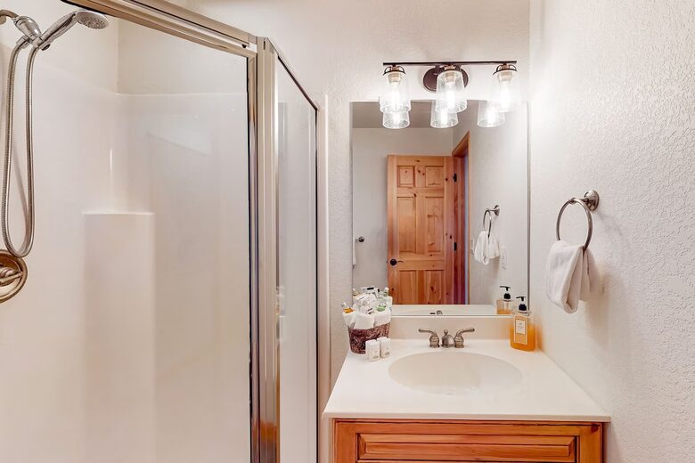 Yet another bathroom (there are 5)