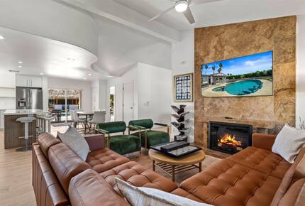 Entertainment Paradise with Putting Green & Tiki Bar - Palm Springs, California