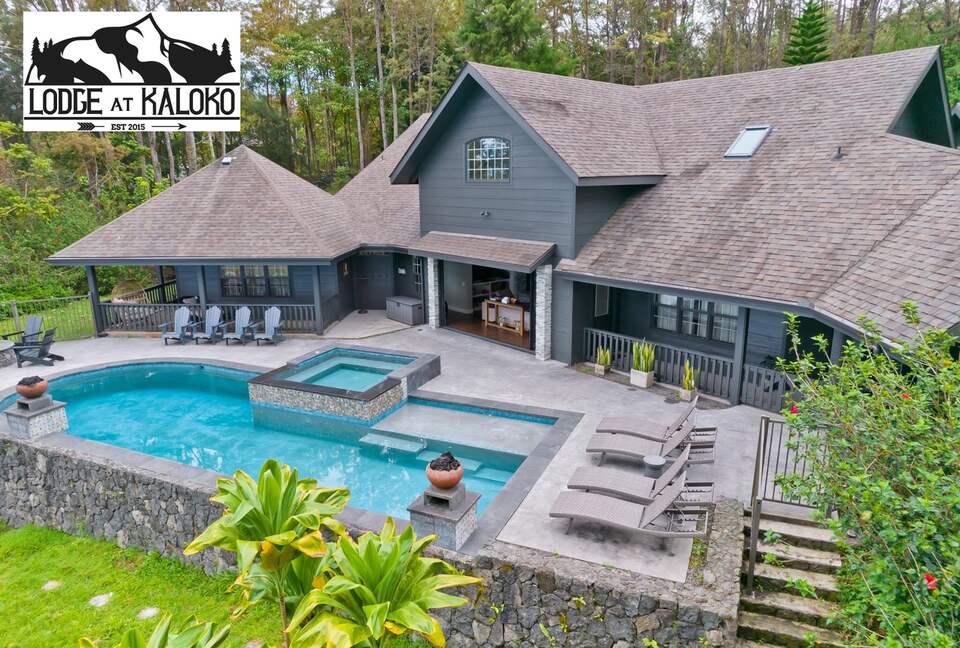 Magical Hawaiian Cloud Forest Estate - Kailua, Hawaii
