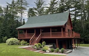 Log Cabin in the Heart of the White Mountains - Carroll, New Hampshire