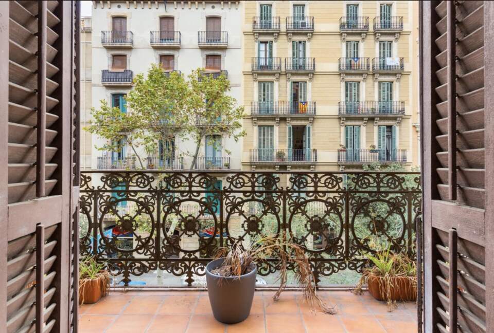 Luxury  Apartment With Terrace - Barcelona, Spain