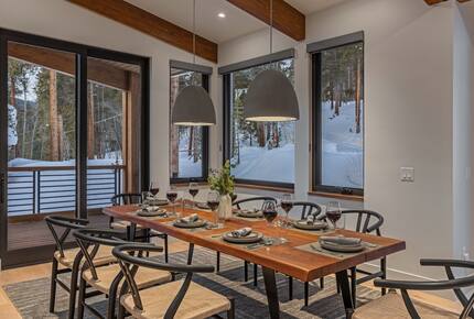 Blue Valley Chalet - Moving Mountains - Breckenridge, Colorado