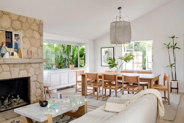 Four Feathers Farmhouse Villa - Montecito, California
