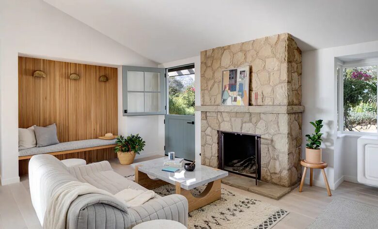 Four Feathers Farmhouse Villa - Montecito, California