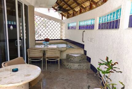 Malaga 22S Hot Tub