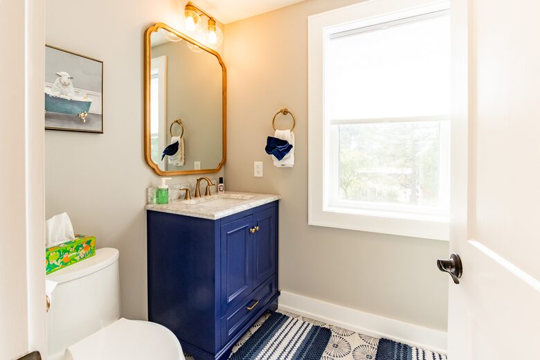Stunning Renovated 1837 Farmhouse - Bellefonte, Pennsylvania