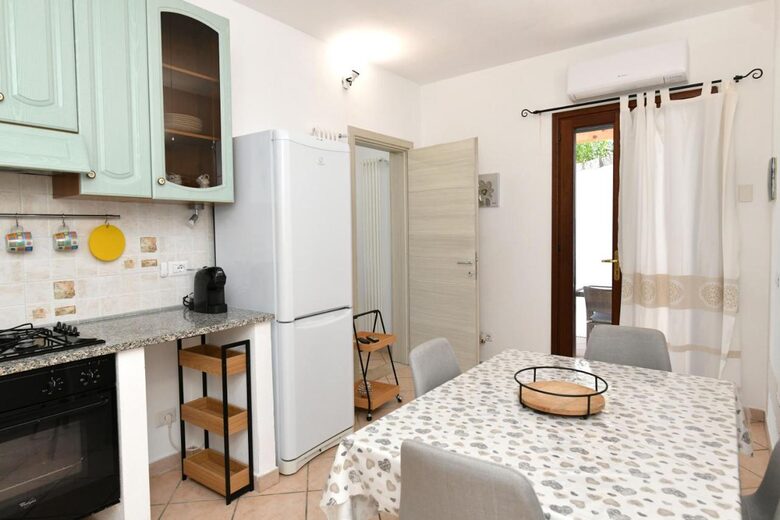 Sarda Bella Private Pool Apartment - Olbia, Italy