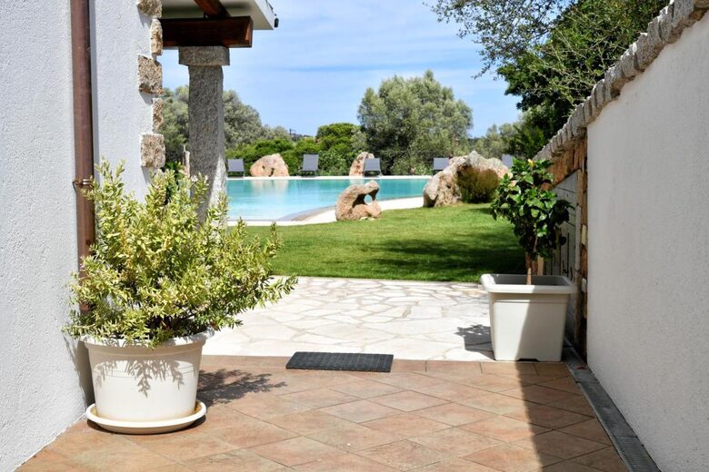 Sarda Bella Private Pool Apartment - Olbia, Italy