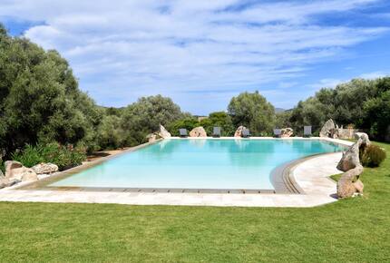 Sarda Bella Private Pool Apartment - Olbia, Italy