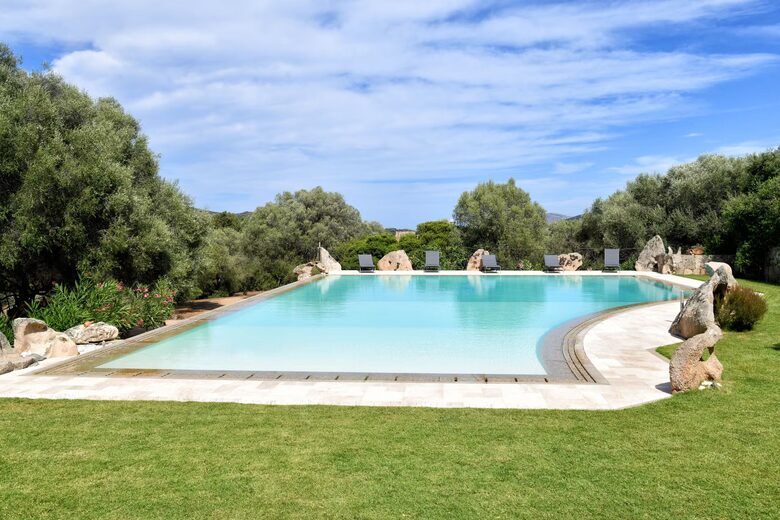 Sarda Bella Private Pool Apartment - Olbia, Italy