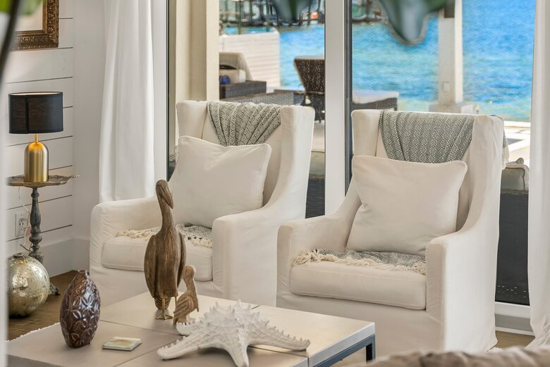 Bayfront Modern Getaway with a Pool - Panama City, Florida