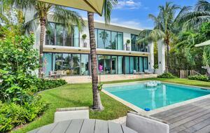 Hibiscus House, Miami Beach - Hibiscus Island, Miami Beach, Florida