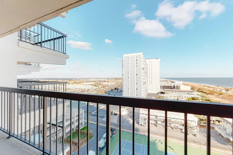 Ocean Front Villa Located on the 9th Floor - Ocean City, Maryland