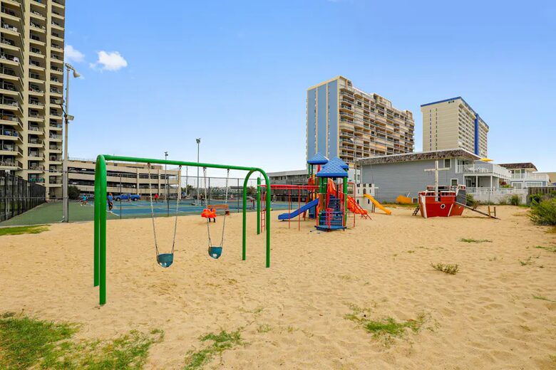 Ocean Front Villa Located on the 9th Floor - Ocean City, Maryland