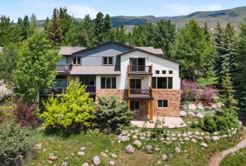 River Ranch Ski Chalet - Edwards, Colorado