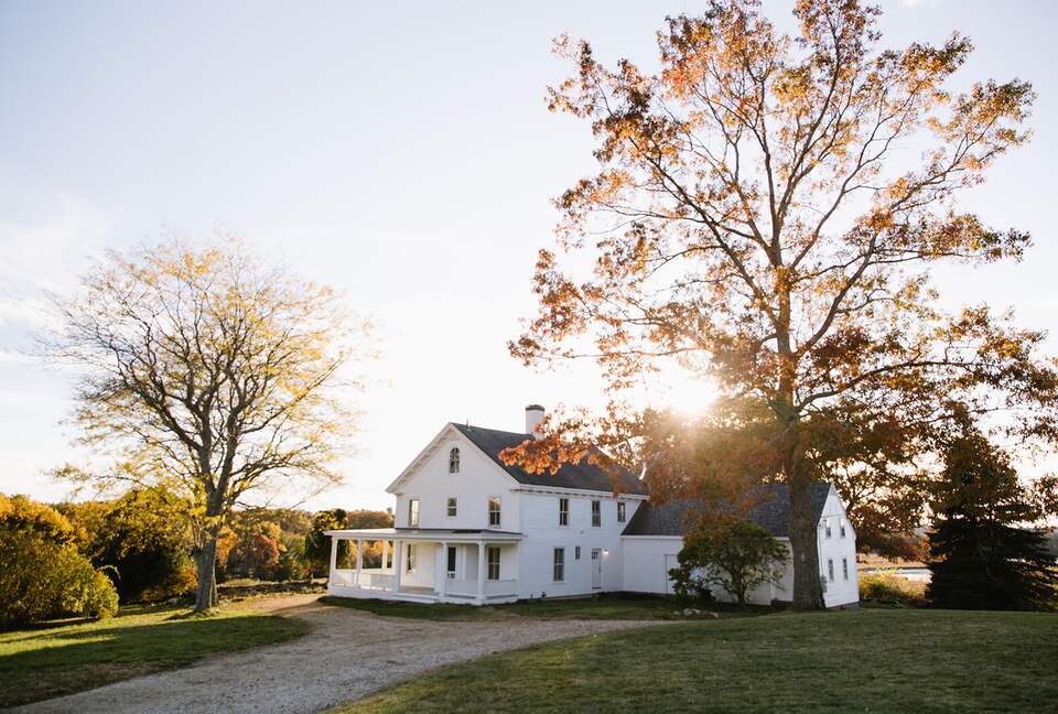 York River Farmhouse | Classic Maine Charm with Modern Day Luxury - York, Maine
