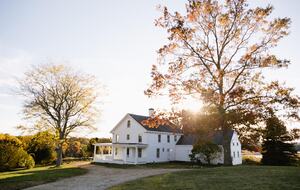 York River Farmhouse | Classic Maine Charm with Modern Day Luxury - York, Maine